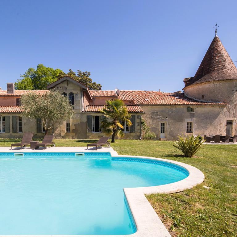Chateau de Puyrigaud Bed & Breakfast Leoville Bagian luar foto
