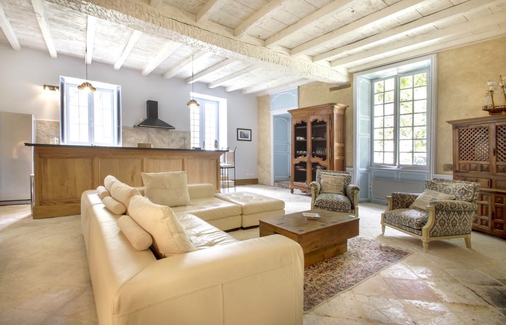 Chateau de Puyrigaud Bed & Breakfast Leoville Bagian luar foto