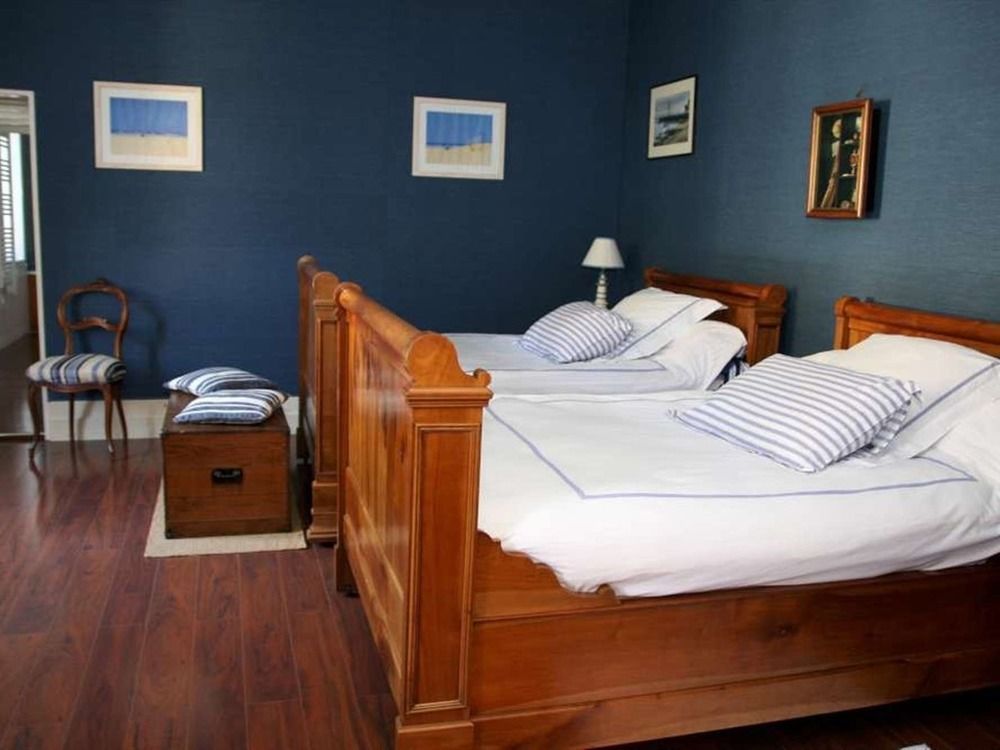 Chateau de Puyrigaud Bed & Breakfast Leoville Bagian luar foto