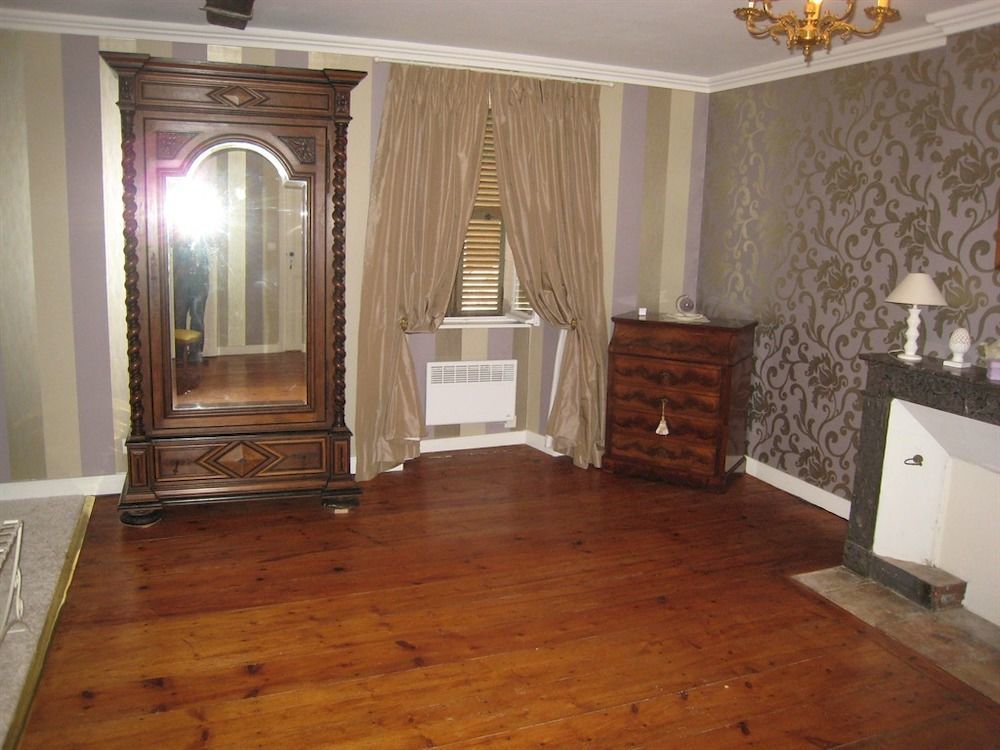 Chateau de Puyrigaud Bed & Breakfast Leoville Bagian luar foto